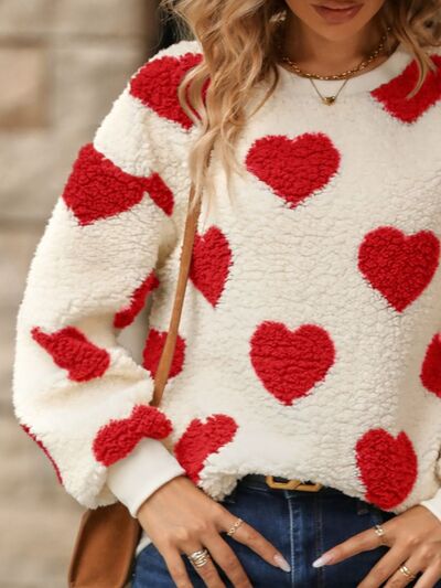 R&B | Strickpullover mit Herzmuster für Wintereleganz