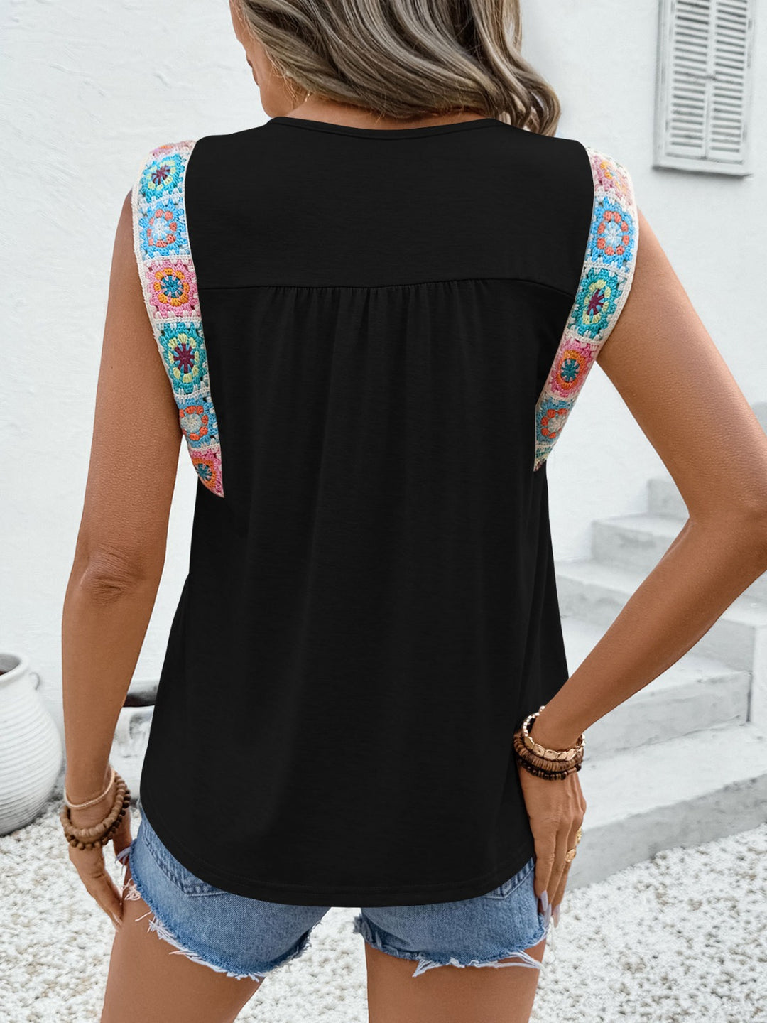 R&B | Ethnisches T-Shirt mit Rundhalsausschnitt