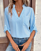 R&B | gestreiftes Shirt mit V-Ausschnitt und Brusttasche