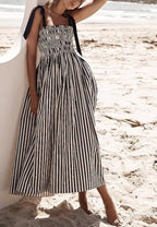 R&B | Gestreiftes Hosenträgerkleid mit Taschen