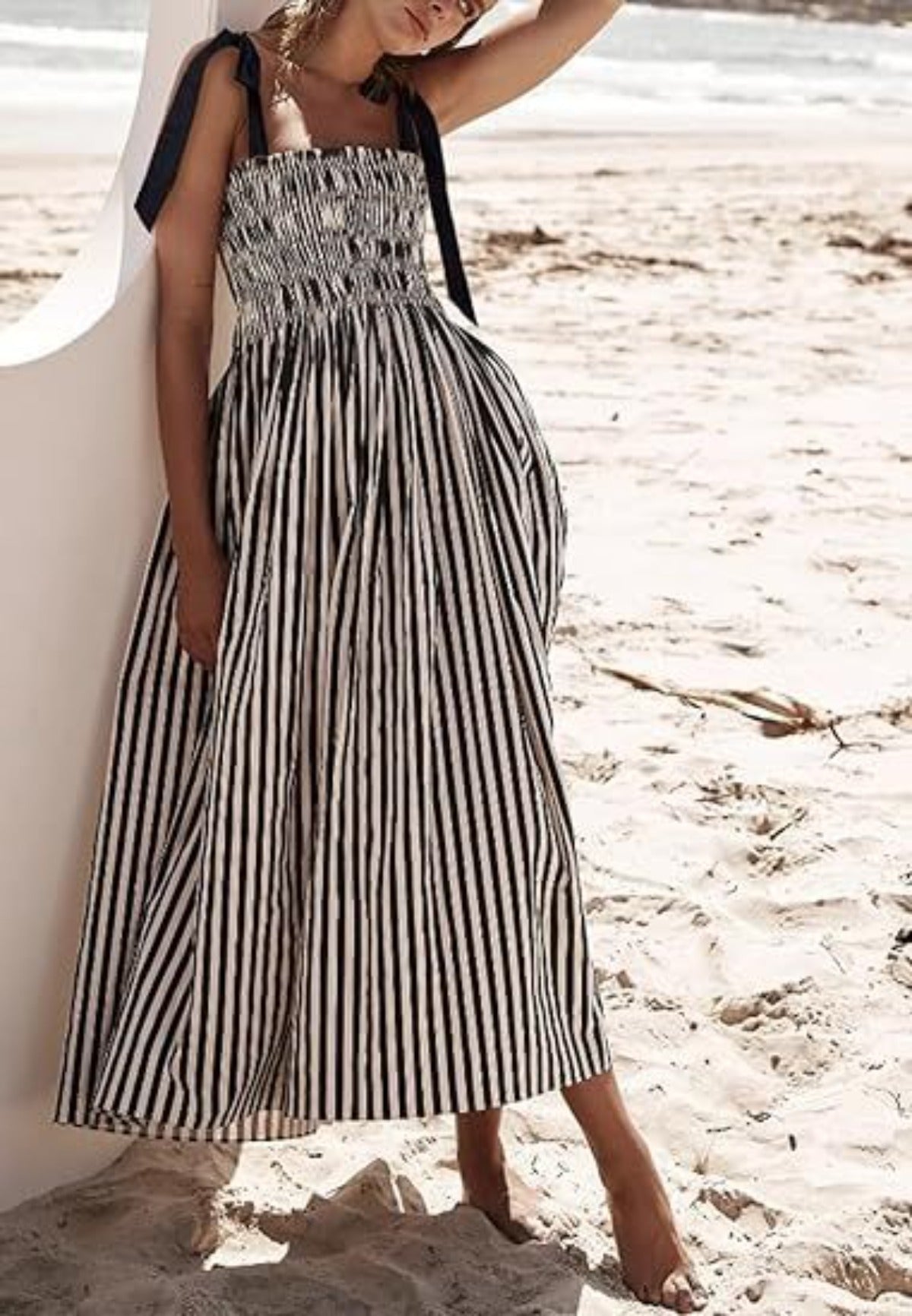R&B | Gestreiftes Hosenträgerkleid mit Taschen