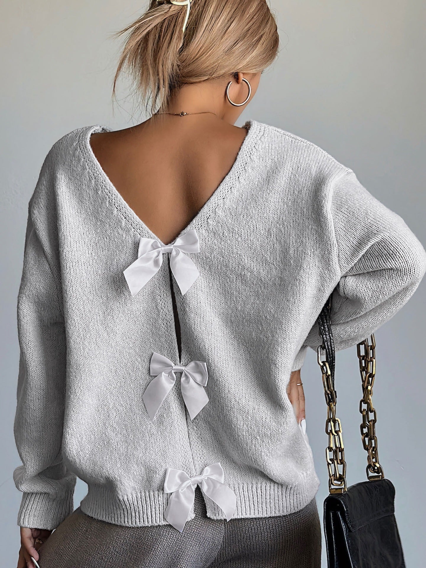 R&B | Pullover mit Rückenausschnitt