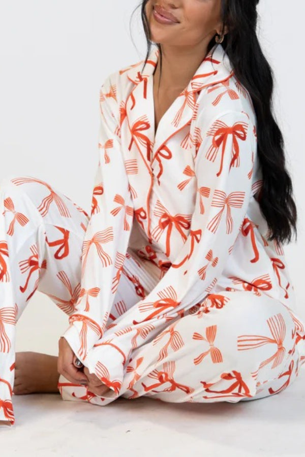 R&B | Weihnachtsbogen Druck Langarmshirt und elastische Taillen Taschenhose Set