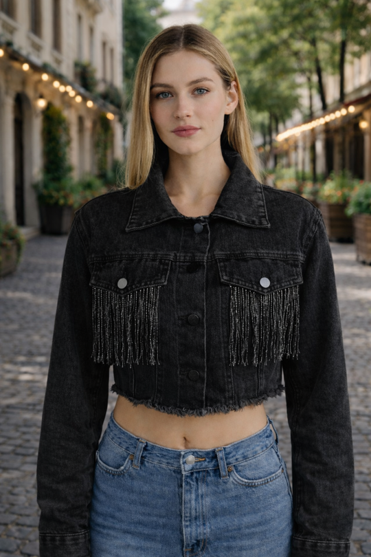 R&B | Zerrissene Jeansjacke