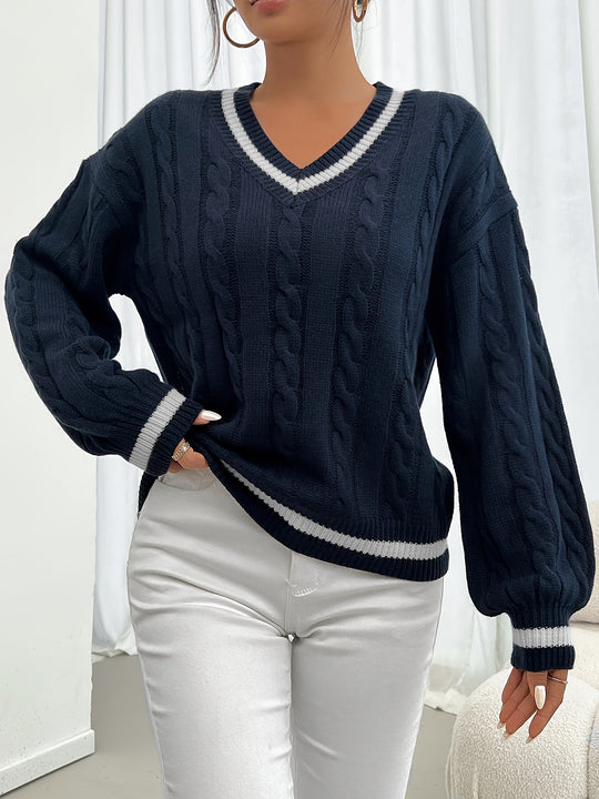 R&B | Kabelstrickpullover mit Zarten Details