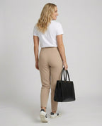 R&B | Elegante Knitterfreie Hose Für Alle Gelegenheiten