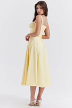 Tailliertes, Bustier-Kleid mit modernem floralem Print