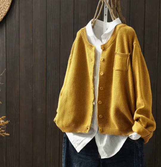 R&B | Cardigan mit Klassischem Knopfdesign