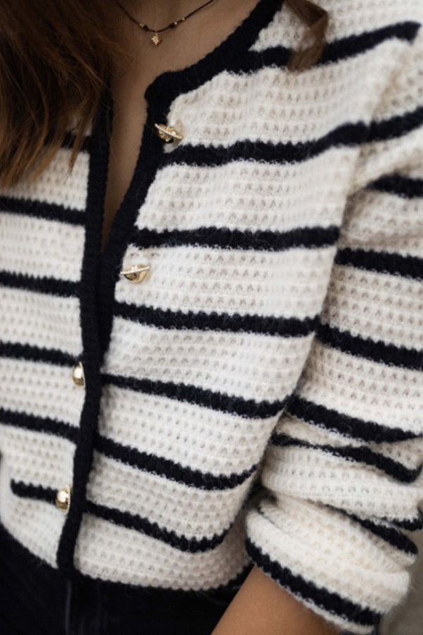 R&B | gestreifter Rundhalsjacke