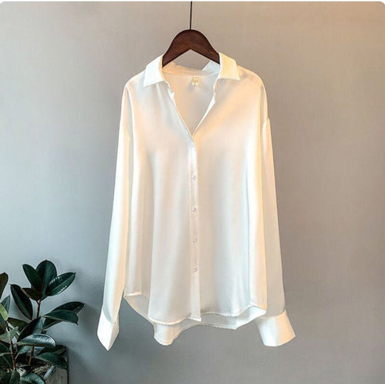 R&B | Satin Übergröße Bluse mit Knopfverschluss