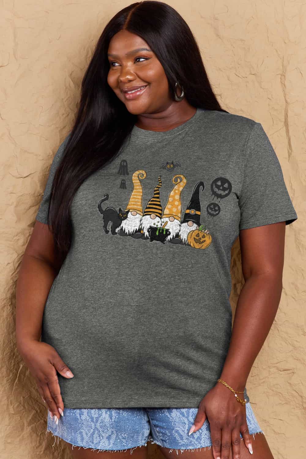 R&B | Simply Love Große Halloween-Themen Grafik Baumwoll-T-Shirt