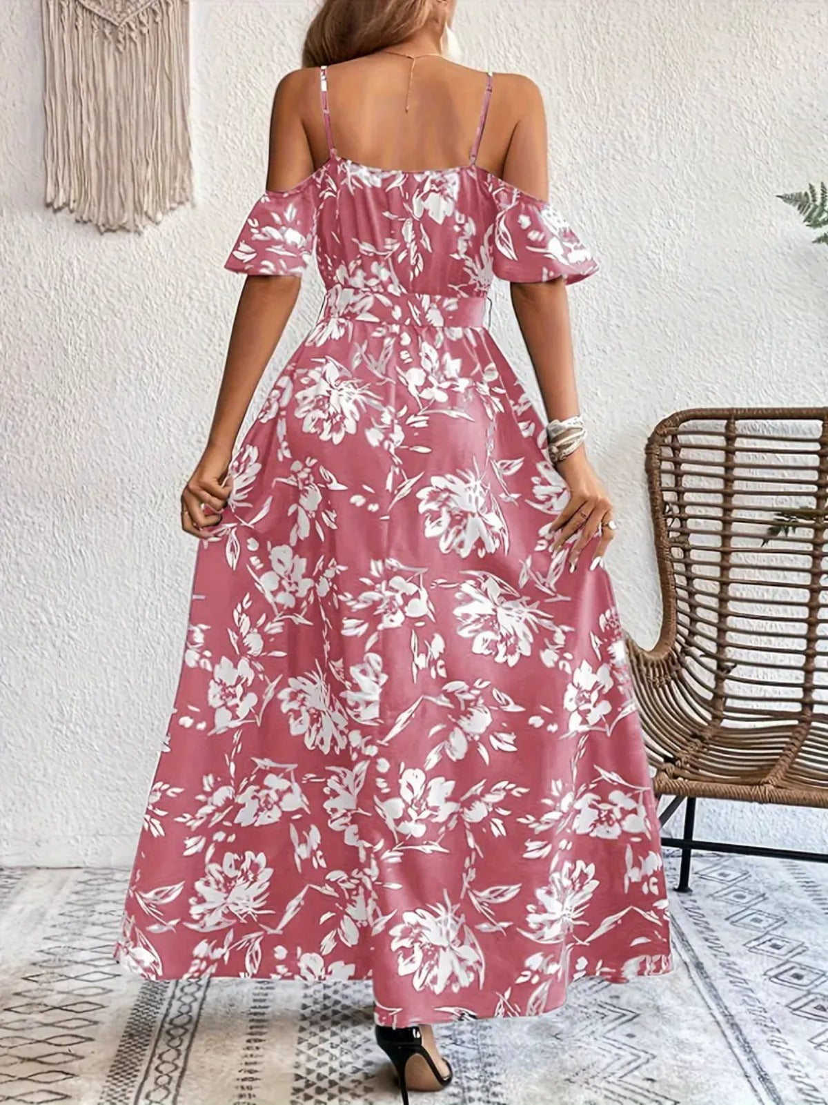 R&B | Unregelmäßiges Kleid mit Hosenträgern