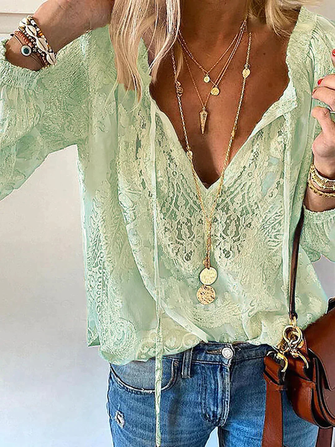 R&B | Exklusive Bluse mit Spitzenverzierungen