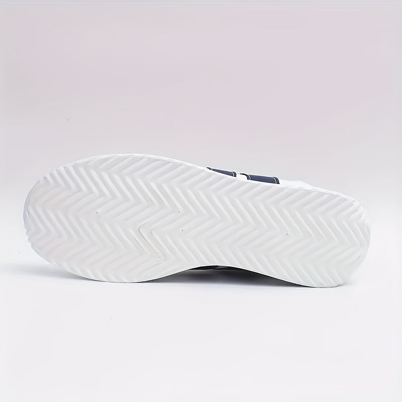 modische Schuhe, zeitloses Design. R&B R&B