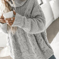 R&B | Oversized Pullover mit Hohem Kragen