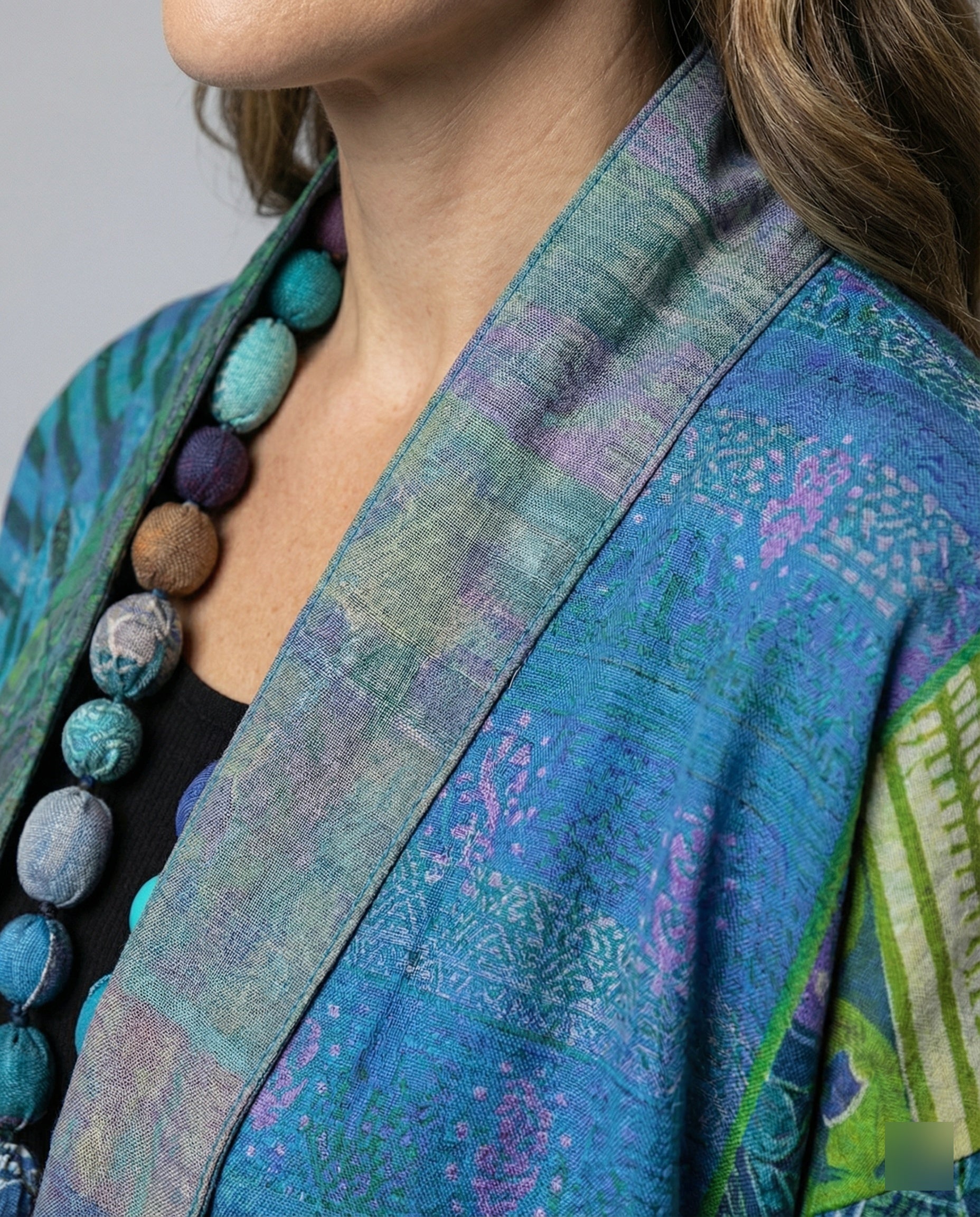 R&B | Stilvolle Strickjacke
