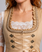 Traditionelles Dirndlkleid mit Schnürmieder für Oktoberfest | R&B