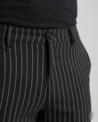 Herren stylische und bequeme Slim-Fit Hose mit gestreiftem Design