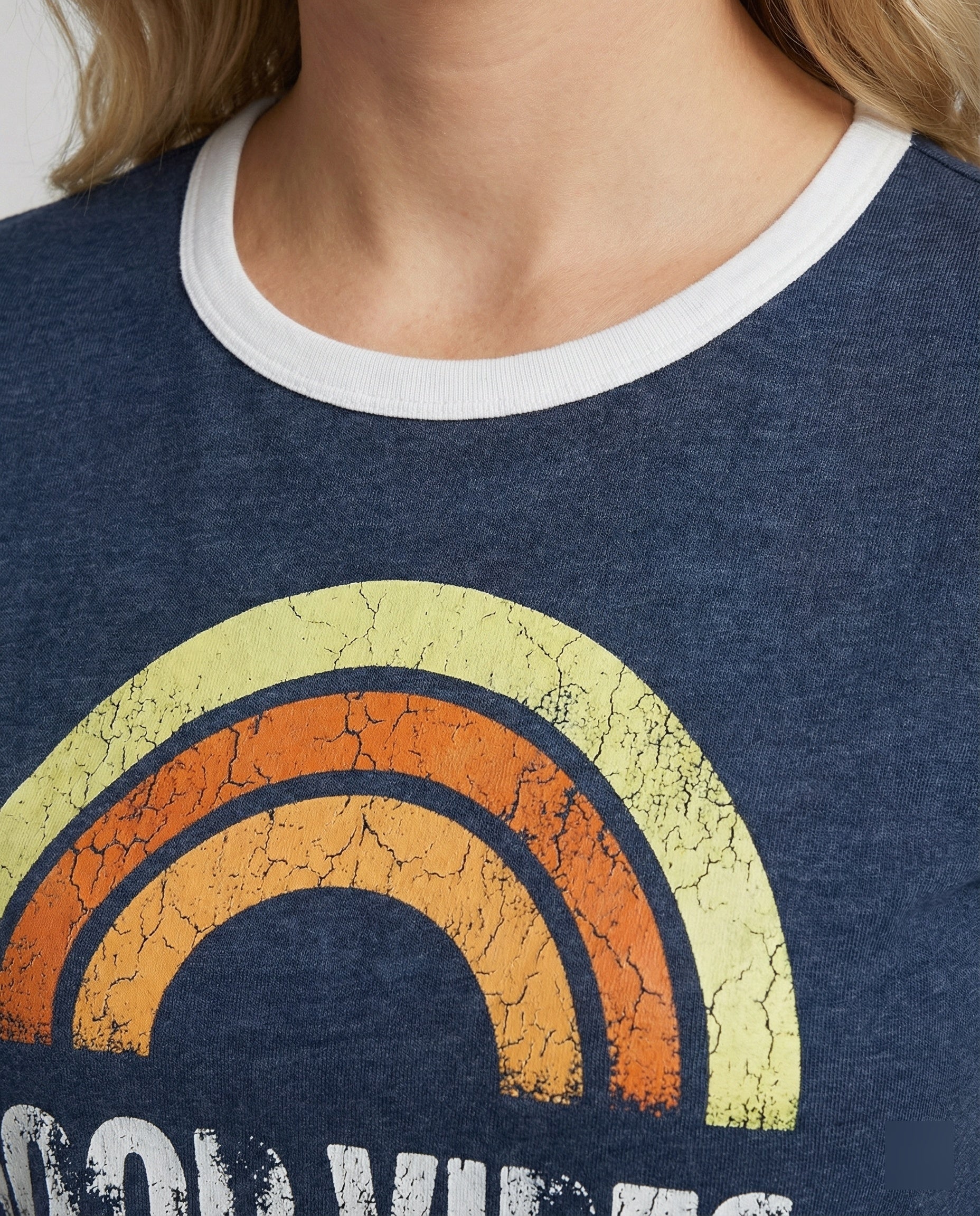 R&B | Verbreiten Sie Positivität mit Unserem Good Vibes Shirt