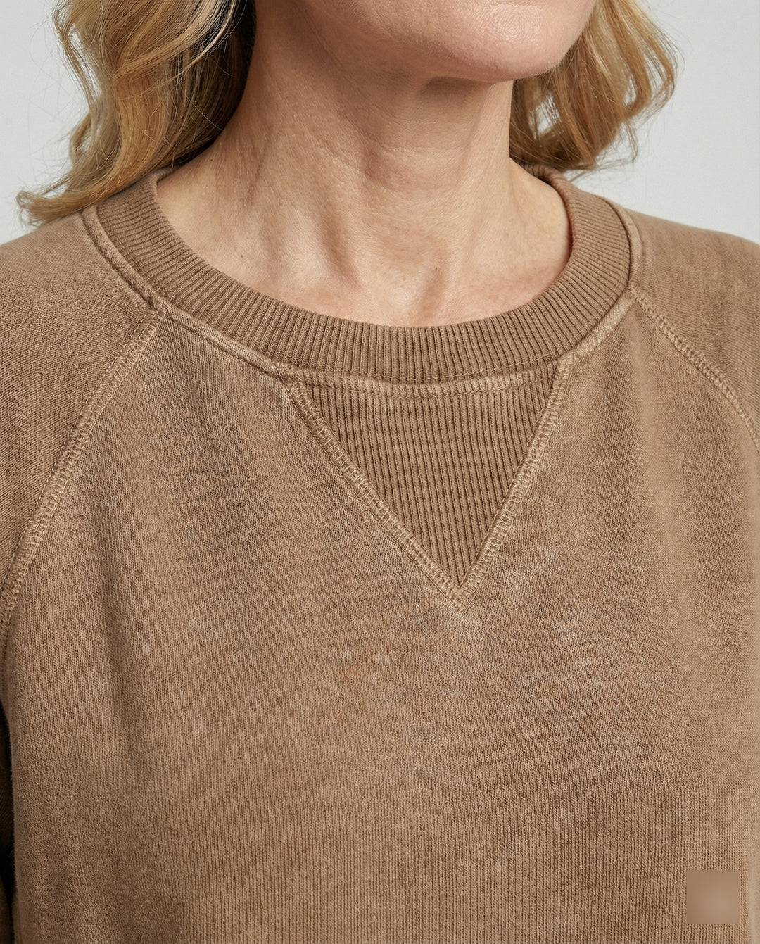 Freizeit Sweatshirt mit V-Ausschnitt