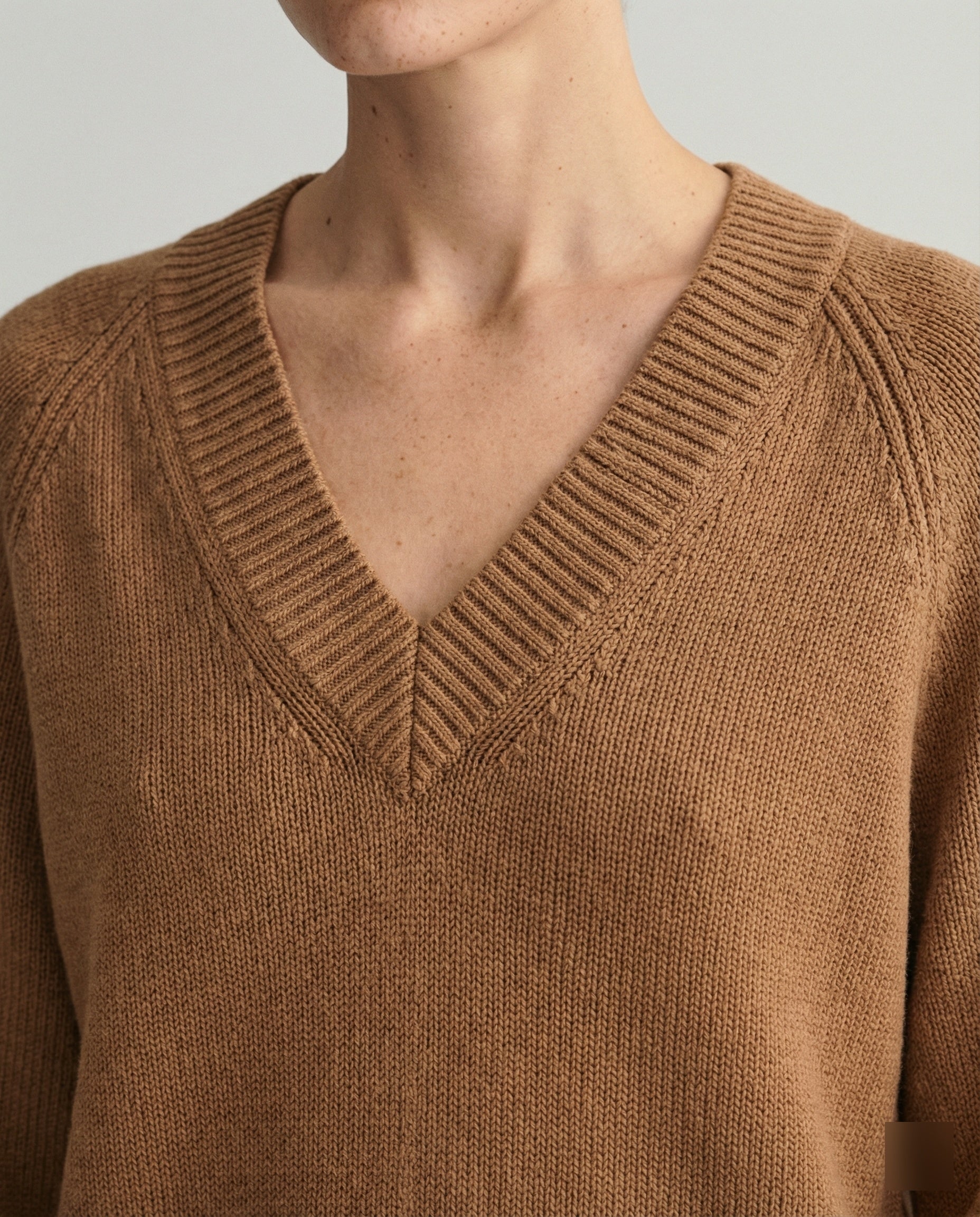 R&B | V-Ausschnitt Pullover für Damen