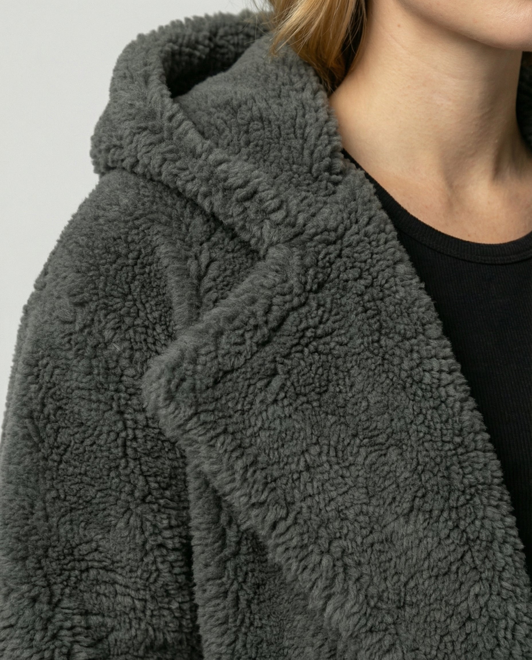 Damen Steppmantel mit Knöpfen & Winterdesign | R&B