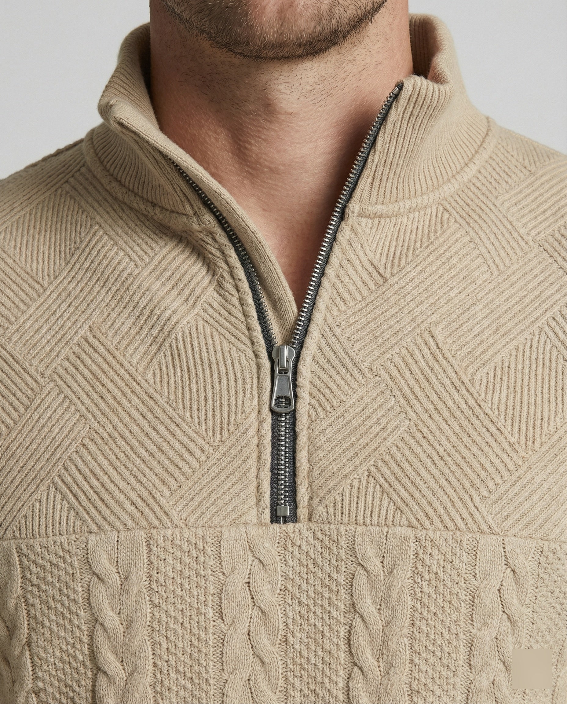 Herren Strickpullover mit hohem Kragen und modernem Reißverschluss R&B