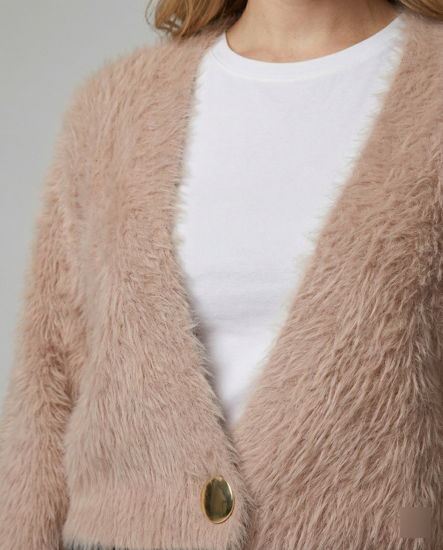 Strickjacke Damen flauschig oversized aus weichem Material