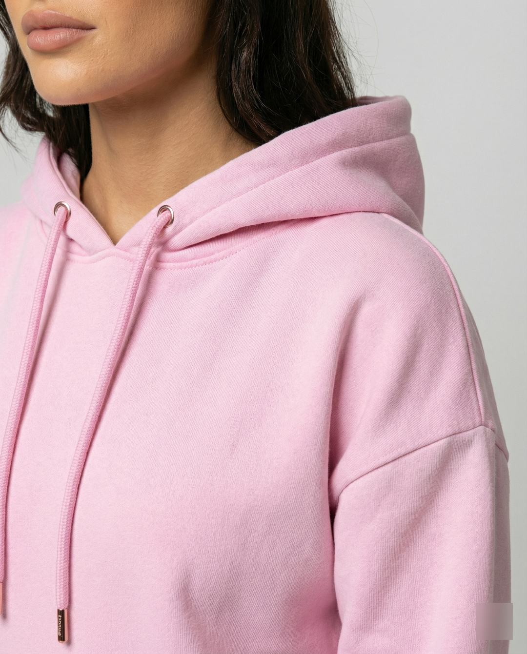 Damen sportlicher Freizeitsatz mit Kapuzenpullover und bequemen Jogginghosen R&B