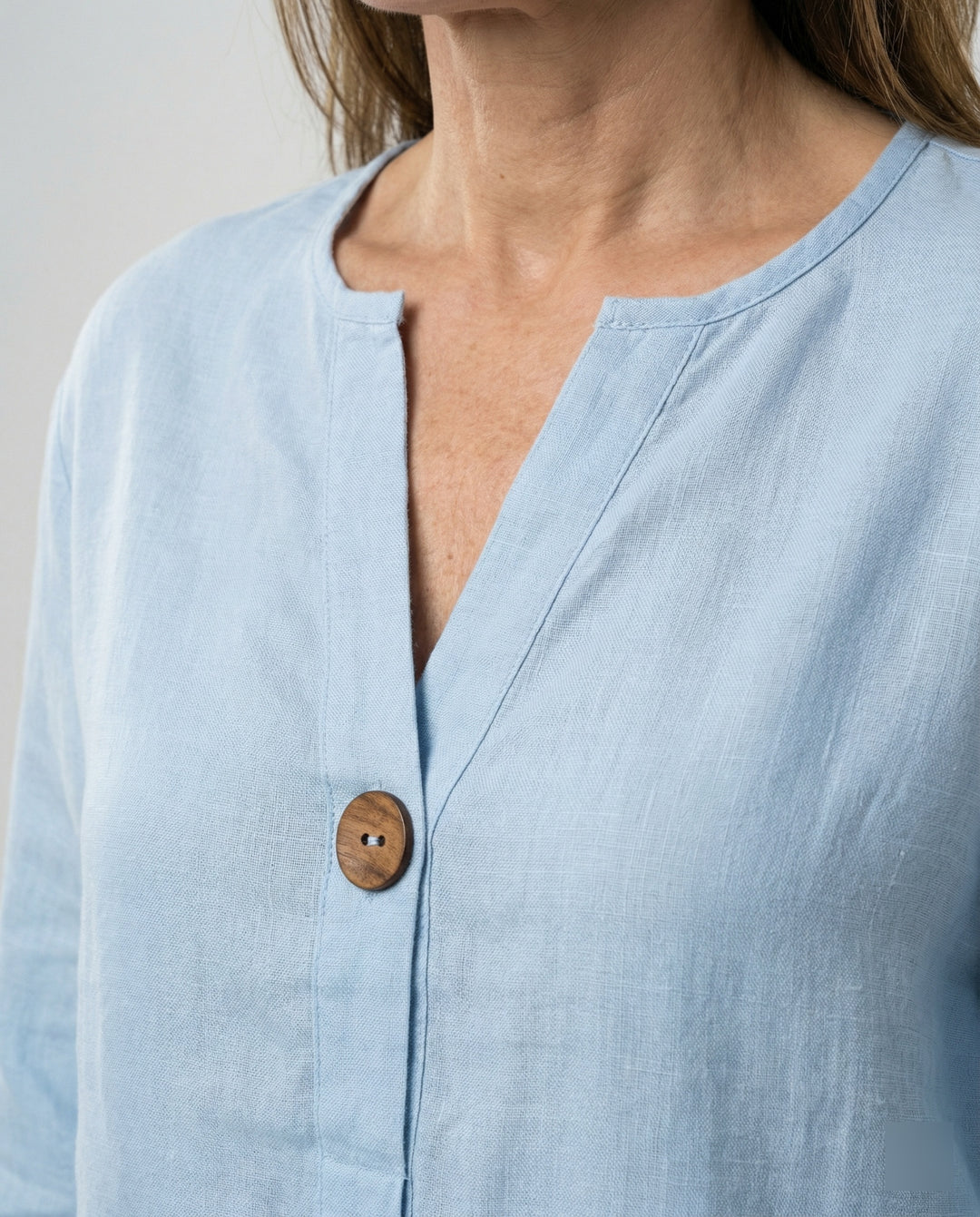 Damen leichte Leinenbluse mit Knopfdetails