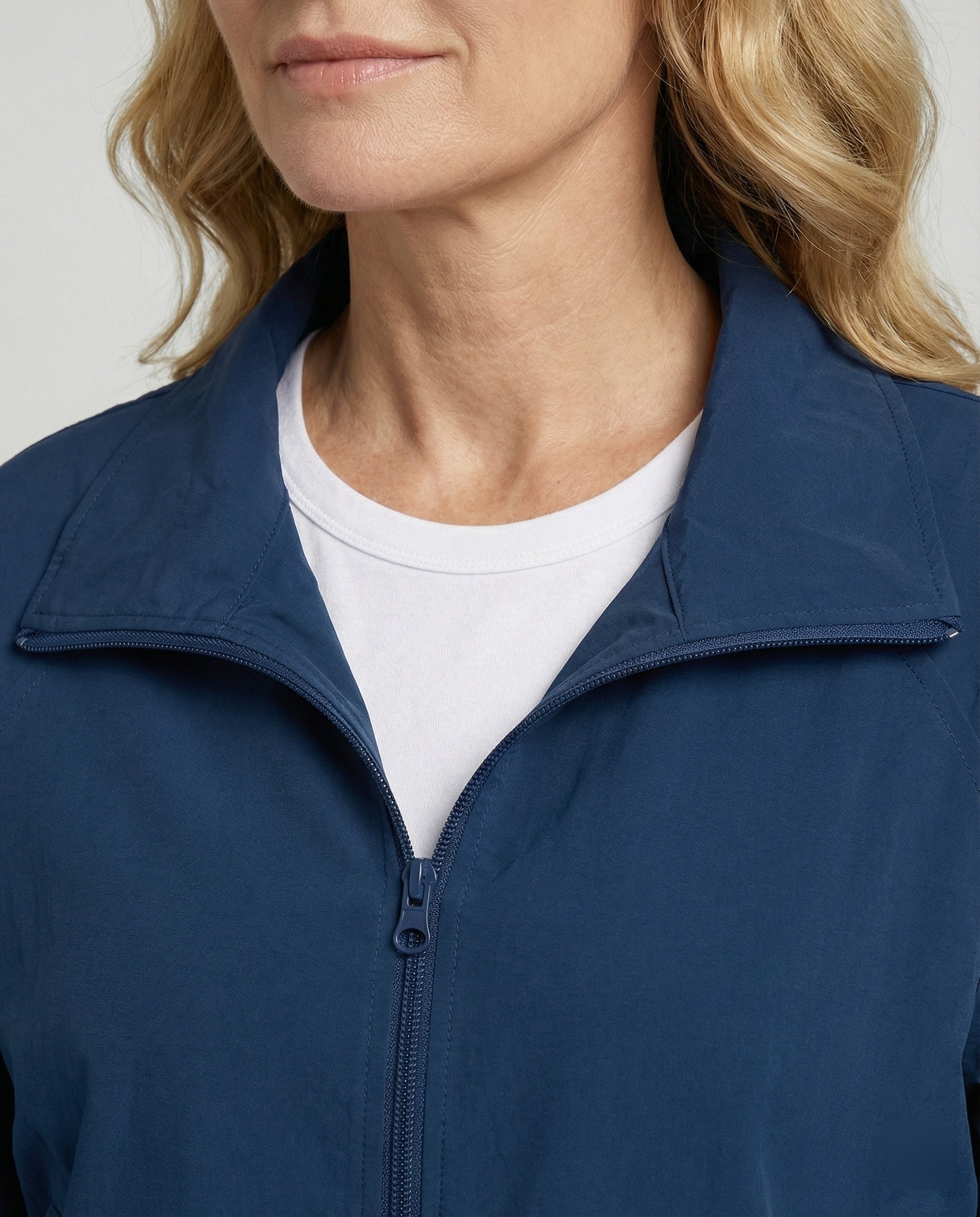 Leichte Trainingsjacke Tailliert Damen
