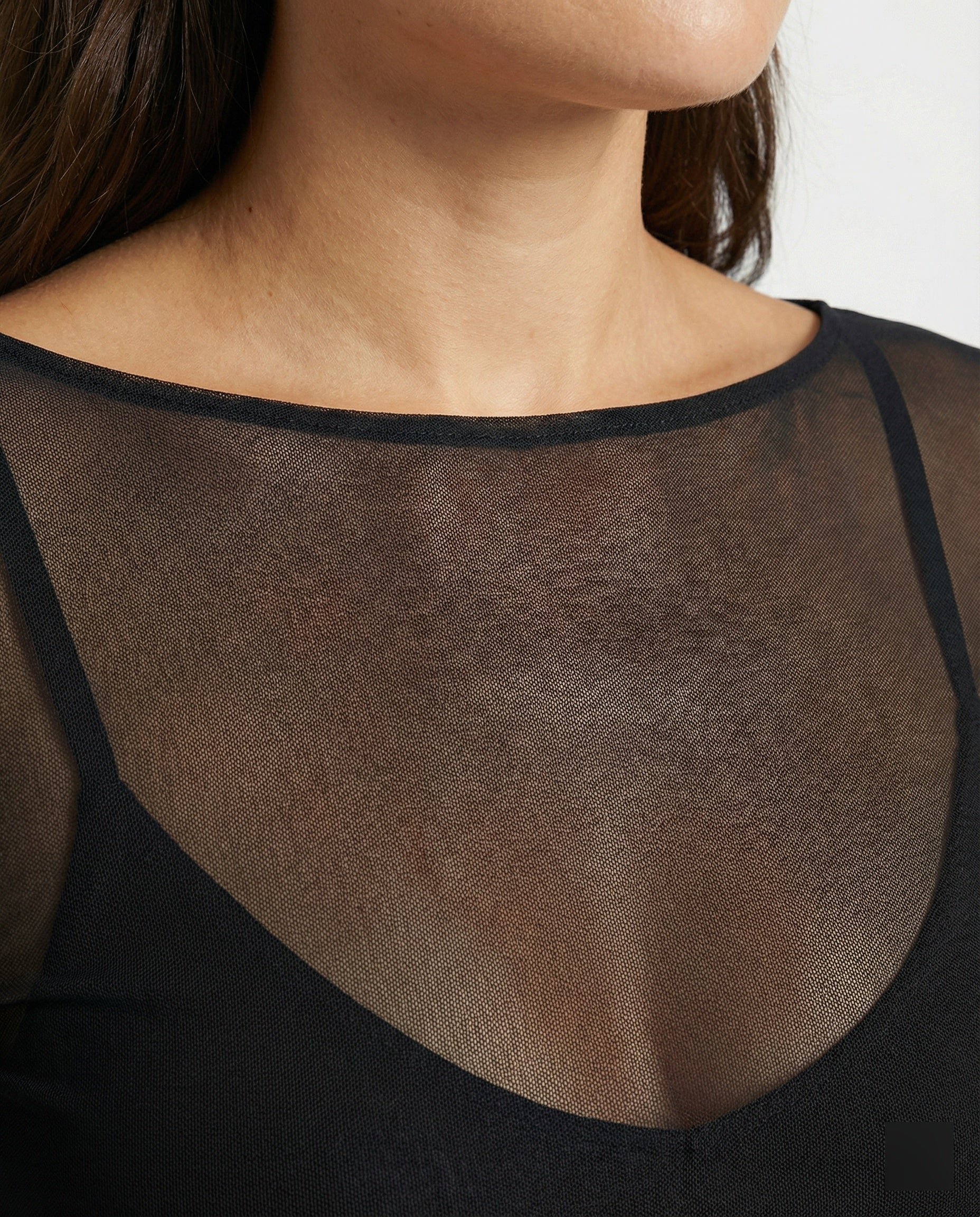 R&B | Langärmeliges Mesh-Top