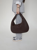 R&B | Kaffee Damenhandtasche Mit Geflochtenem Stilvollen Design