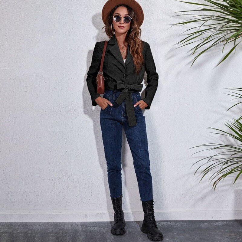 R&B | Jacke - Stylische und Vielseitige Damen-Crop-Jacke