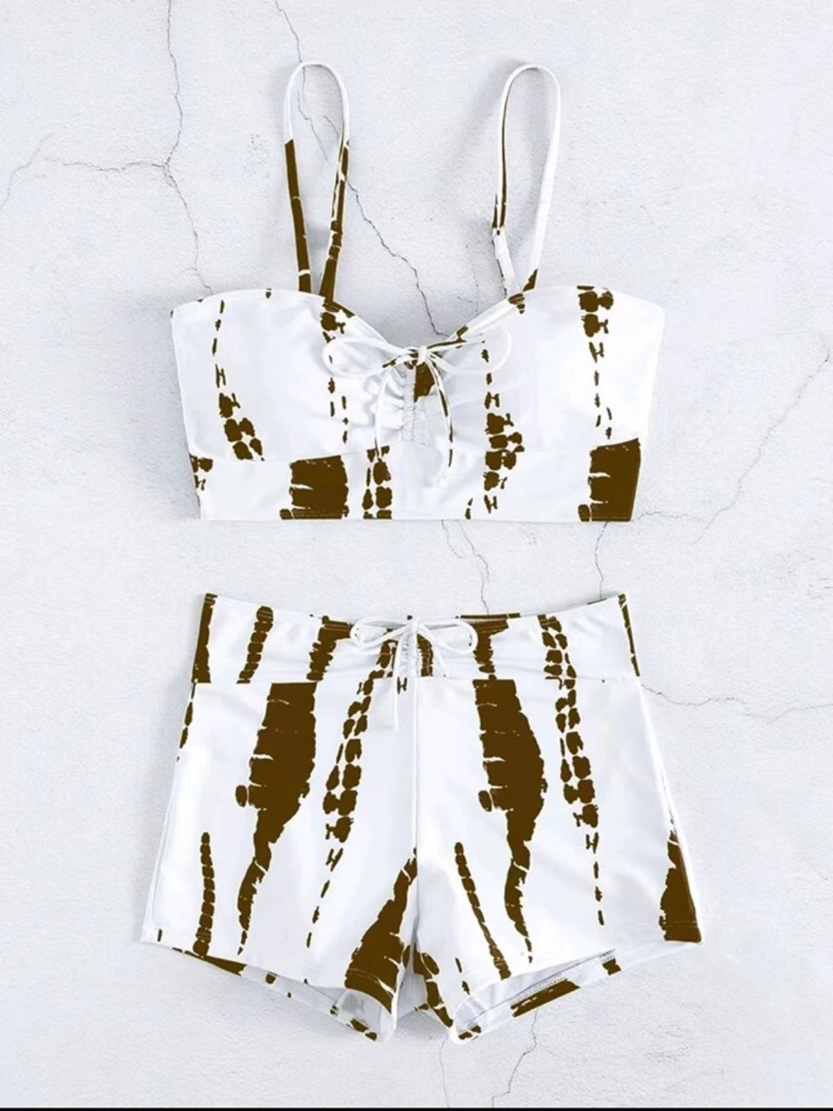 R&B | Schlitzbadeanzug mit hoher Taille und flachem Winkel