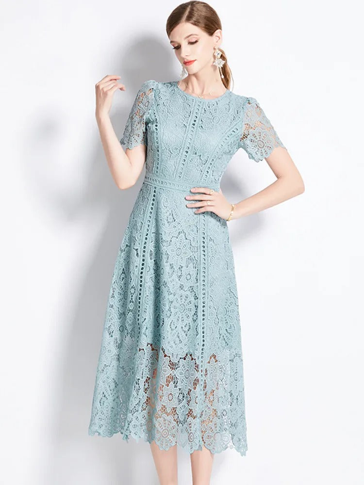R&B | Elegantes Spitzenkleid Midi-Länge
