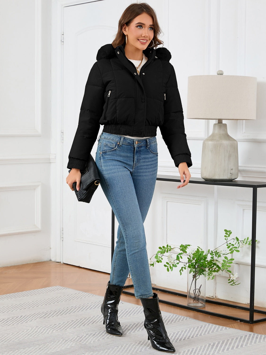 R&B | wattierte Winterjacke mit Fellkapuze und Taschen