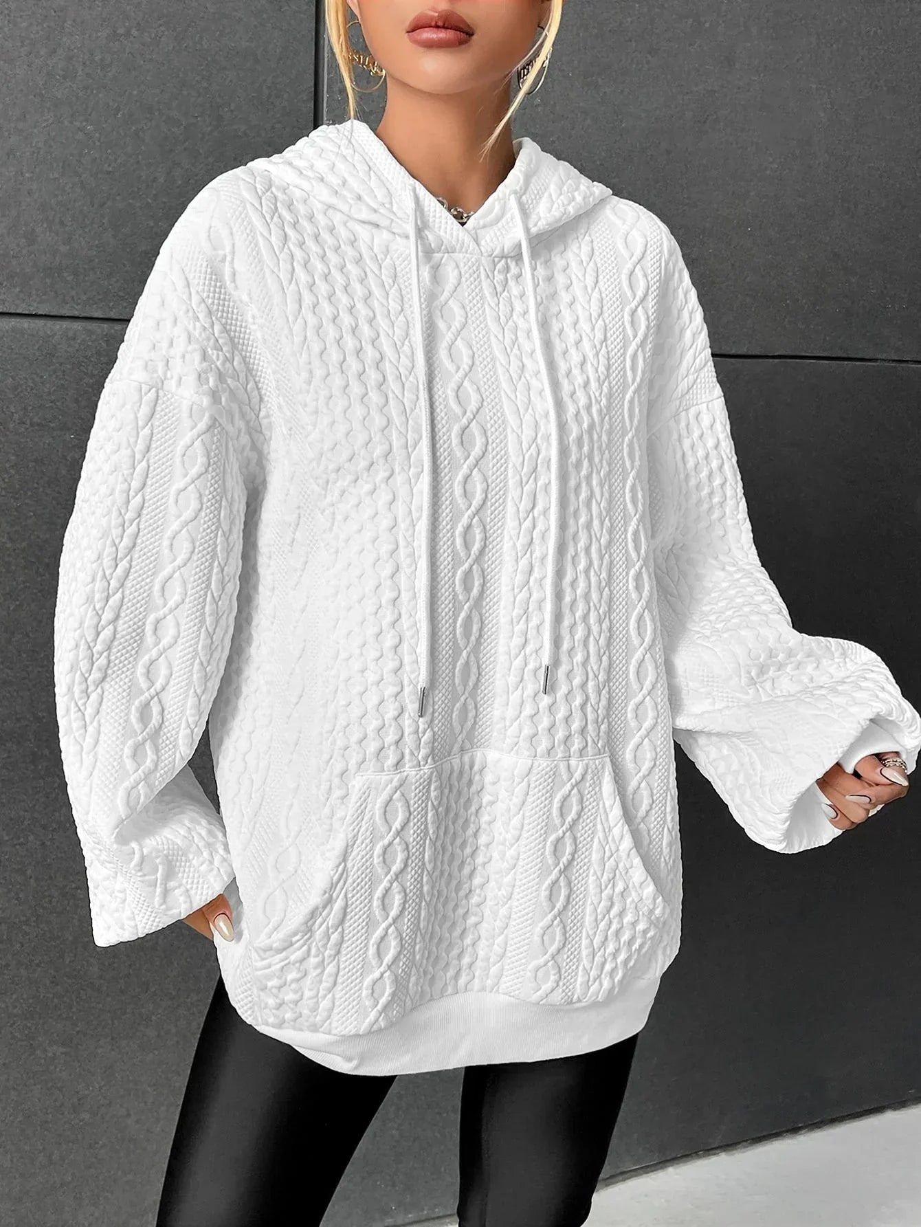 R&B | Übergroßer Pullover mit Kapuze und Kordelzug mit Kordelzug
