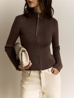 R&B | Kuscheliges Rippstrick Sweatshirt mit Hohem Reißverschlussdetail
