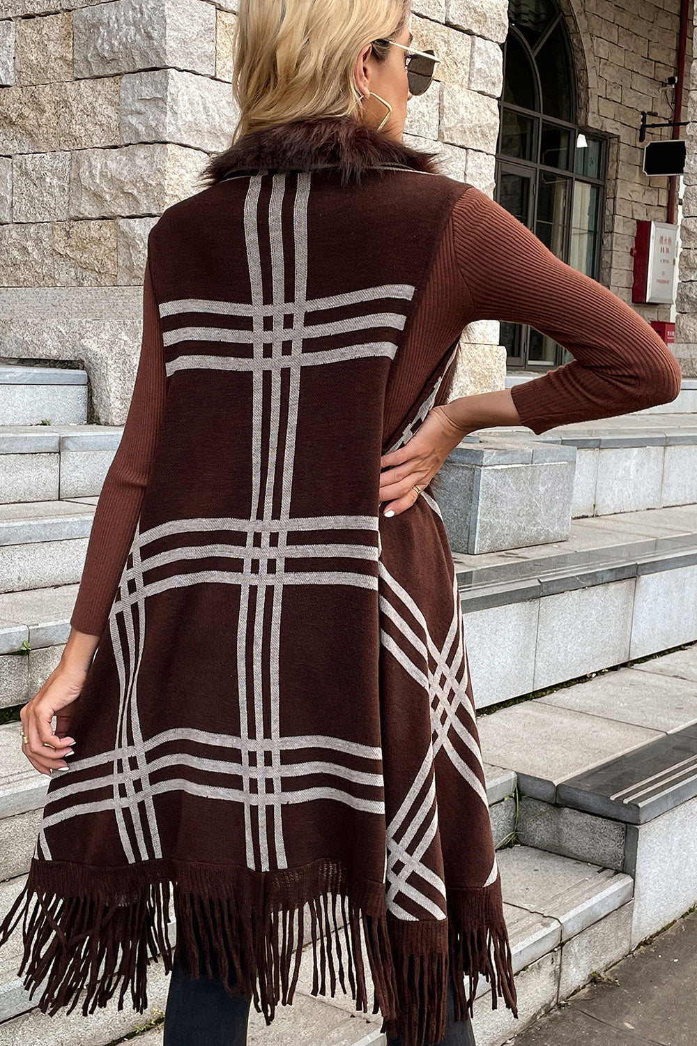 R&B | Ärmellose Fransen Detail Strickjacke