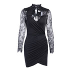 Mini Kleid mit Spitzenbesatz und hohem Kragen