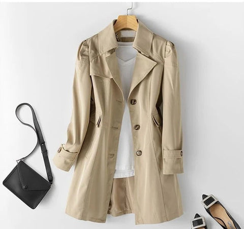 stylischer Trenchcoat
