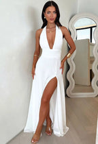 R&B | Tief ausgeschnittenes Halterkleid mit Schlitz