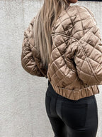 EB | Schicke gesteppte Jacke für Frauen