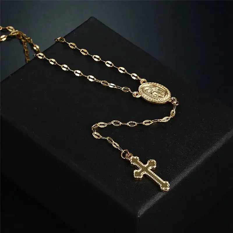 R&B | Elegante Rosenkranz Kette für Damen