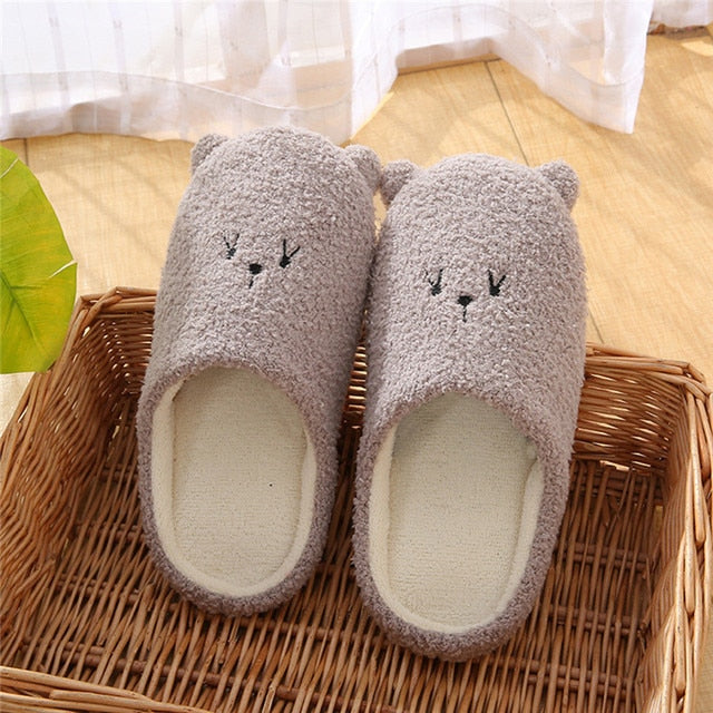 Flauschige Tierpantoffeln