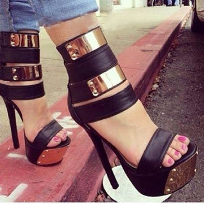 R&B | Absatzhoch Offene Zehe Damen Römische Sandalen Metallplatte Nieten Plattform Hohe Absätze