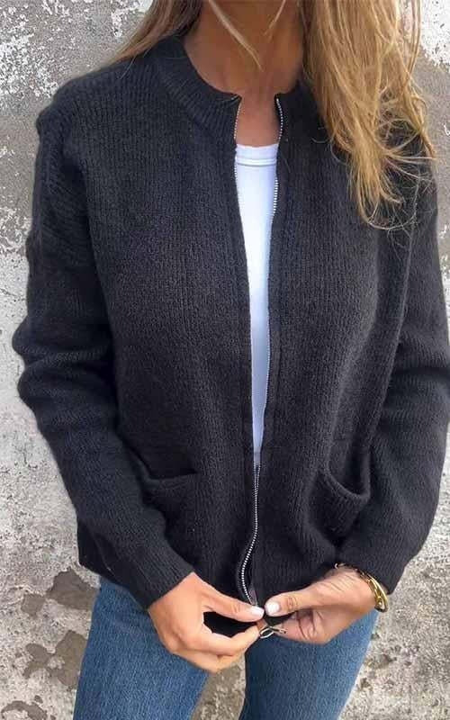 R&B | Rundhalsjacke Im Raffinierten Stil