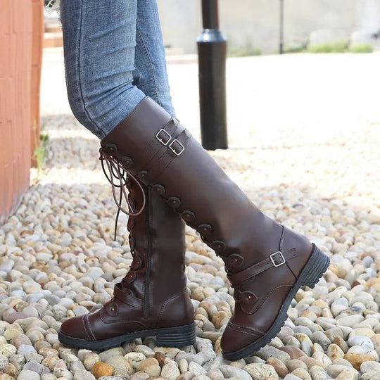 R&B | Ritter Niedrige Absatz Bikerstiefel mit Gürtelschnalle Kreuzgurte