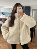 R&B | und Kaffee Lammwolljacke für Damen - fluffig und trendy